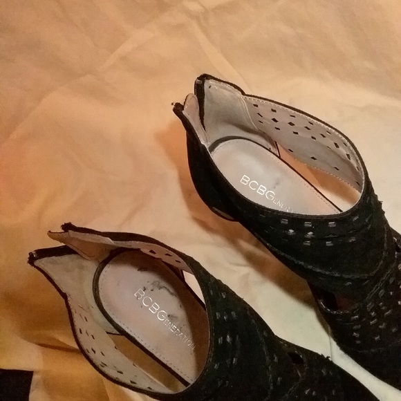 SOLD! - Picture 6 of 7